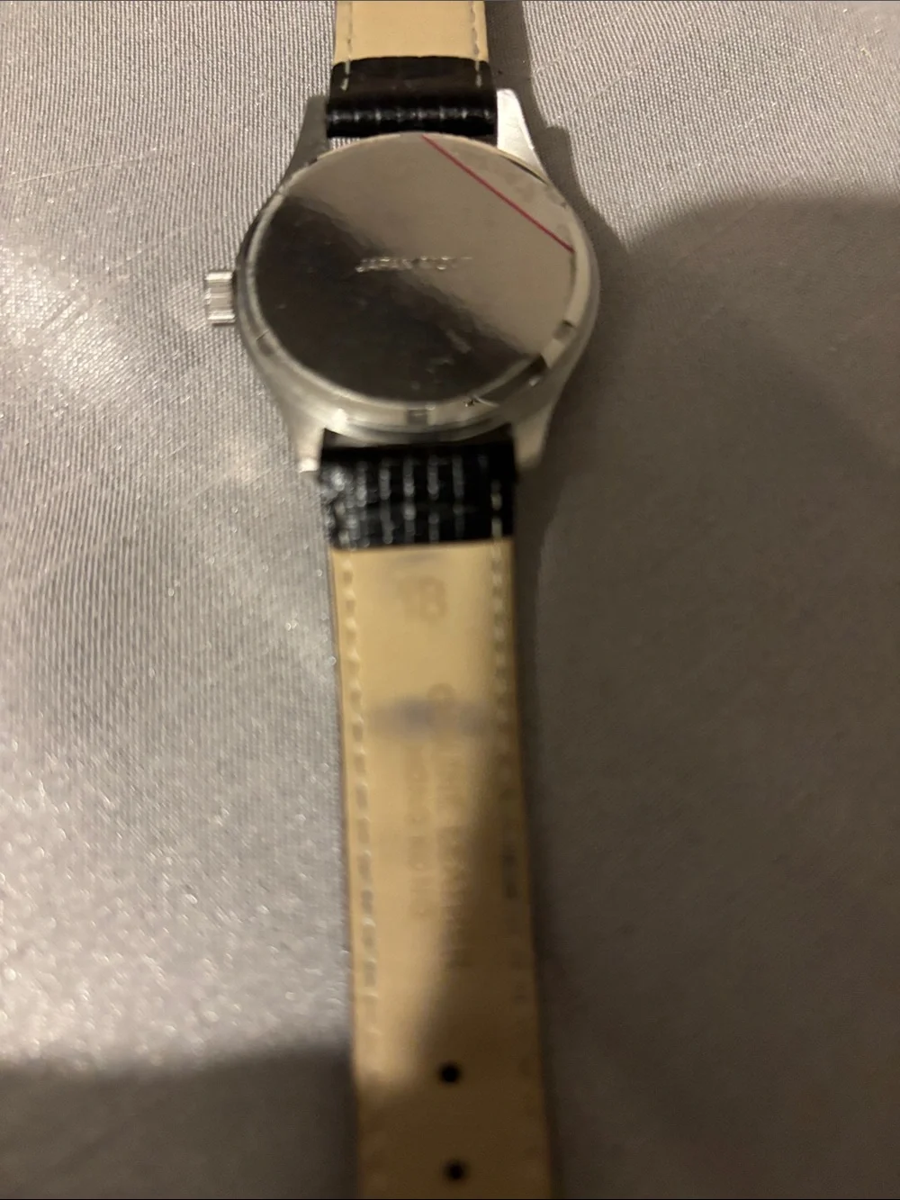 Sur La Table wristwatch